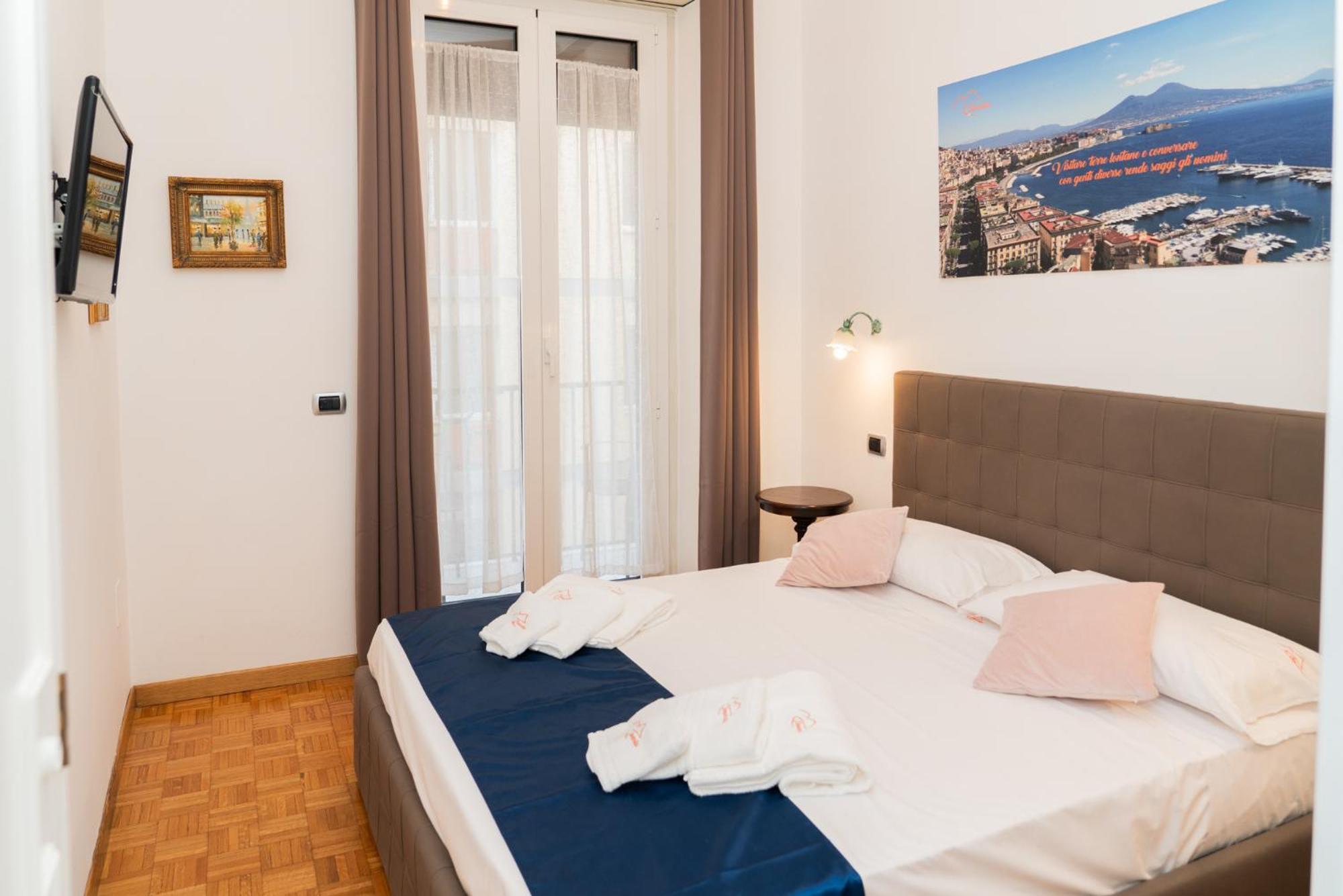 Suite Cervantes Νάπολη Εξωτερικό φωτογραφία